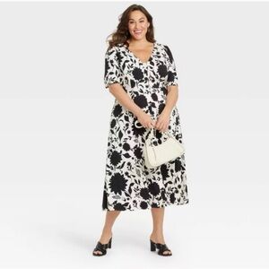 Ava & Viv Black and White Floral Maxi Dress
